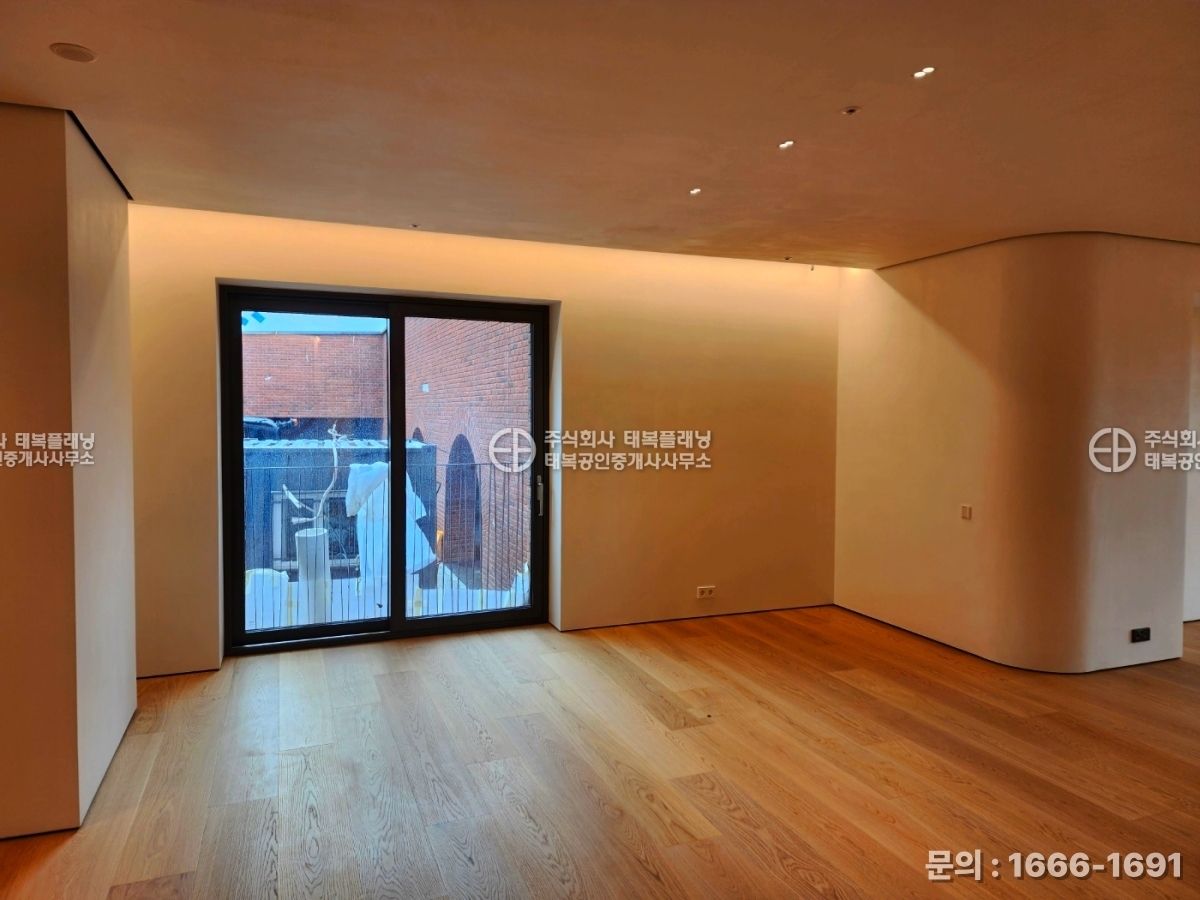 이미지명